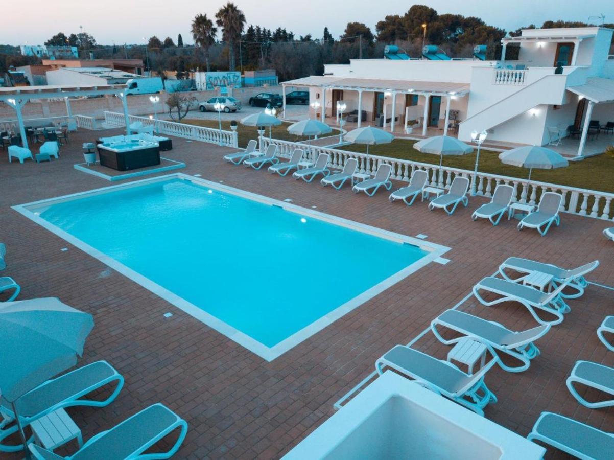 La Palazzina Bed & Breakfast Порто Чезарео Екстериор снимка