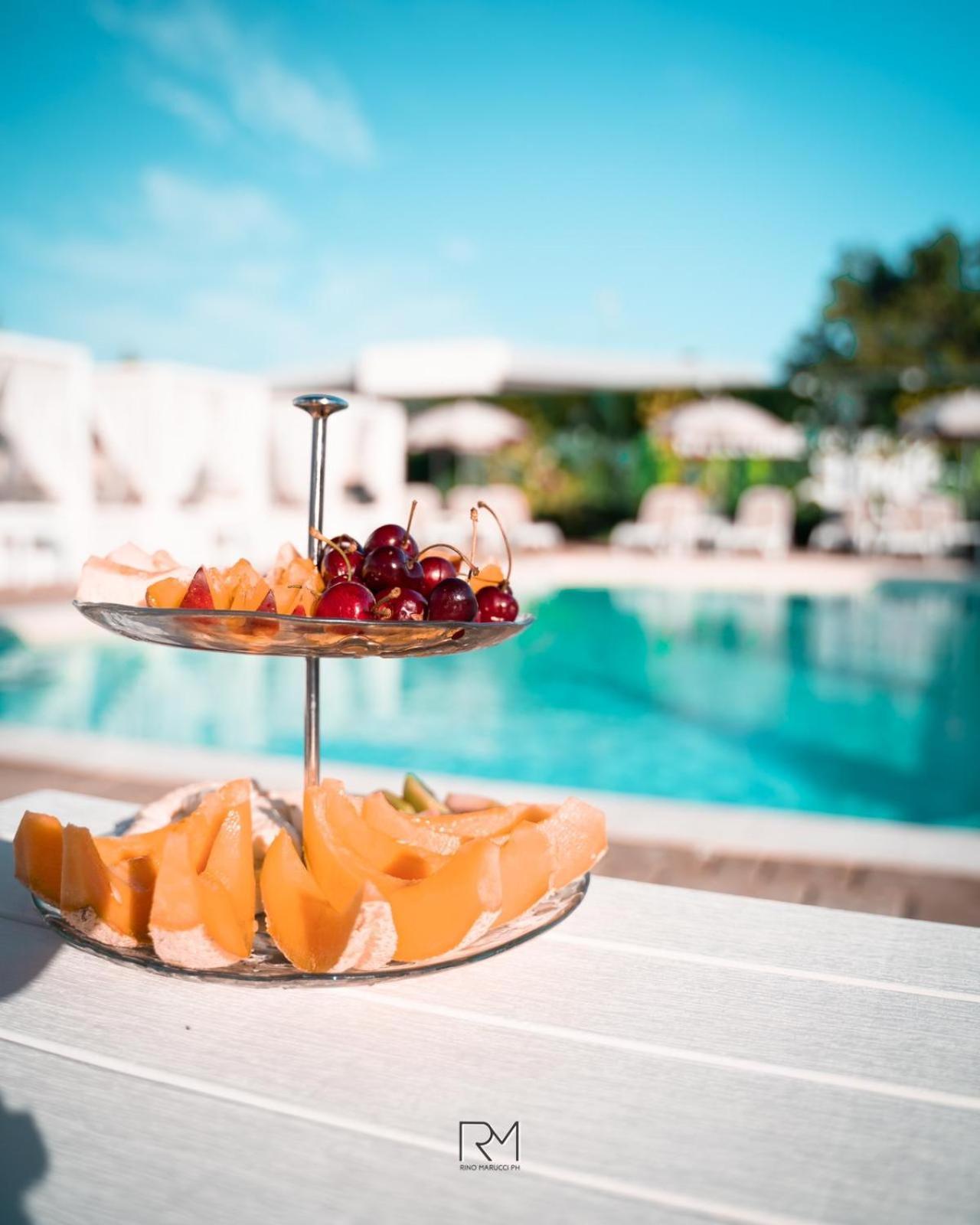 La Palazzina Bed & Breakfast Порто Чезарео Екстериор снимка