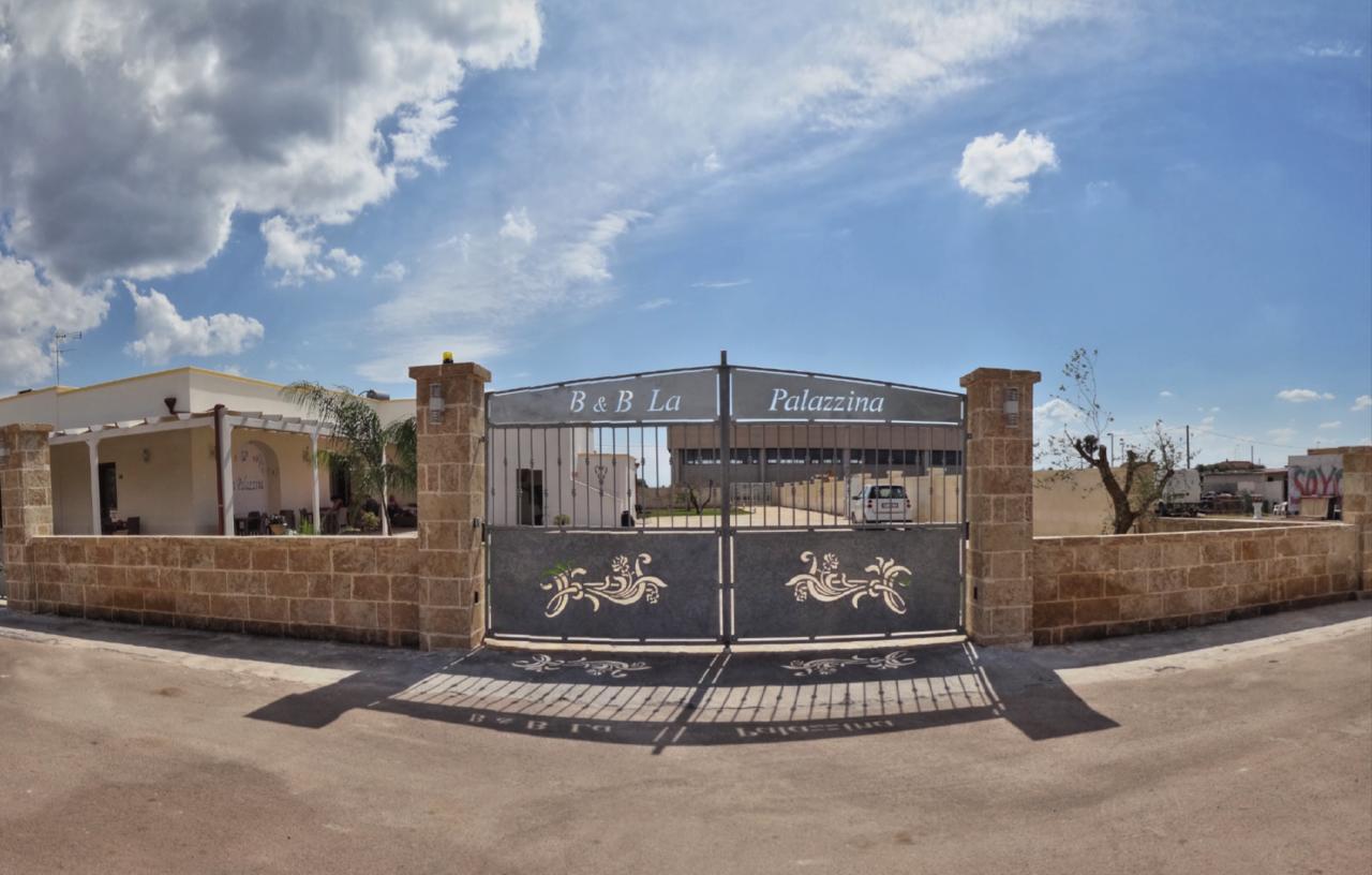 La Palazzina Bed & Breakfast Порто Чезарео Екстериор снимка