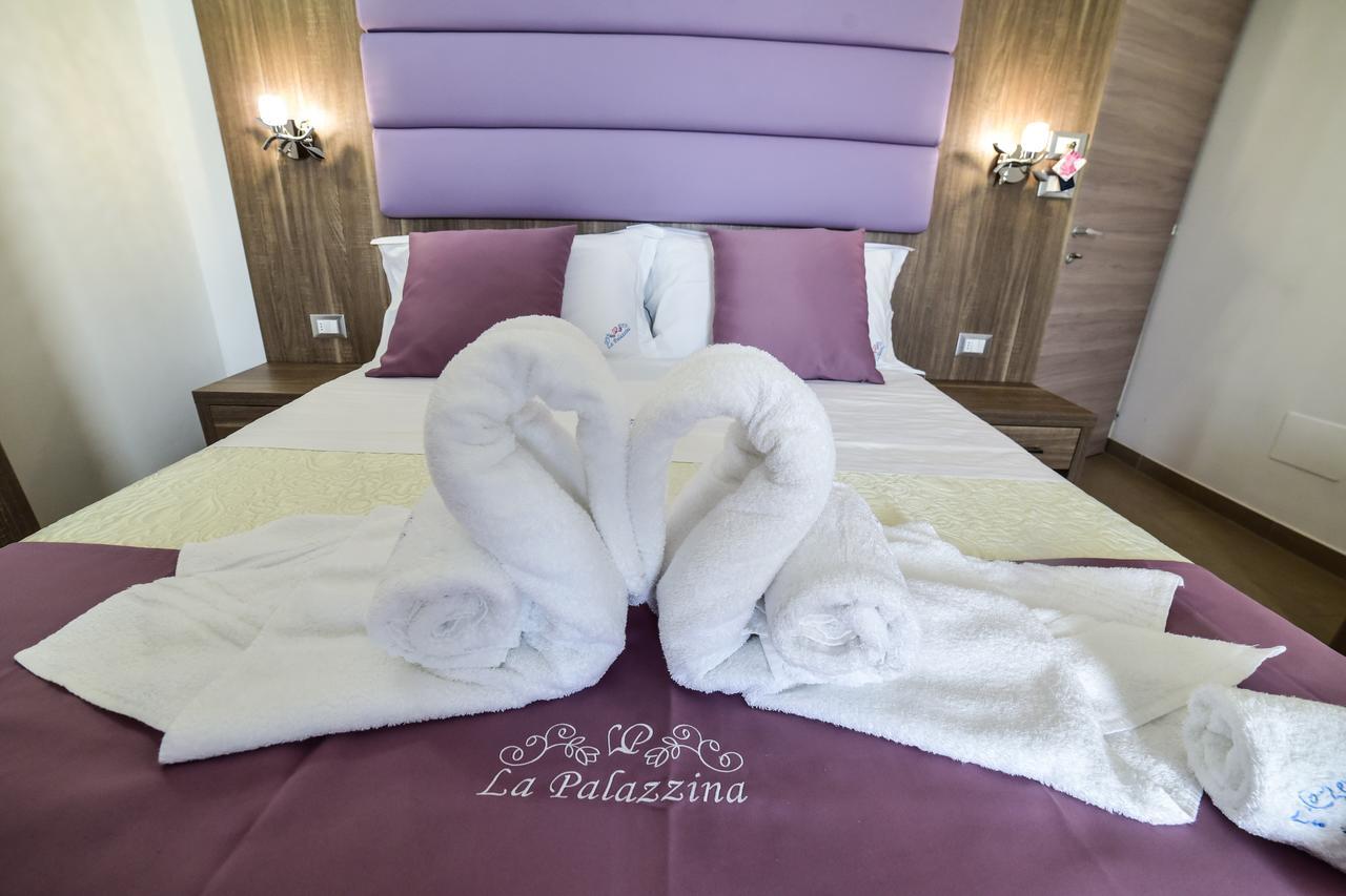 La Palazzina Bed & Breakfast Порто Чезарео Екстериор снимка