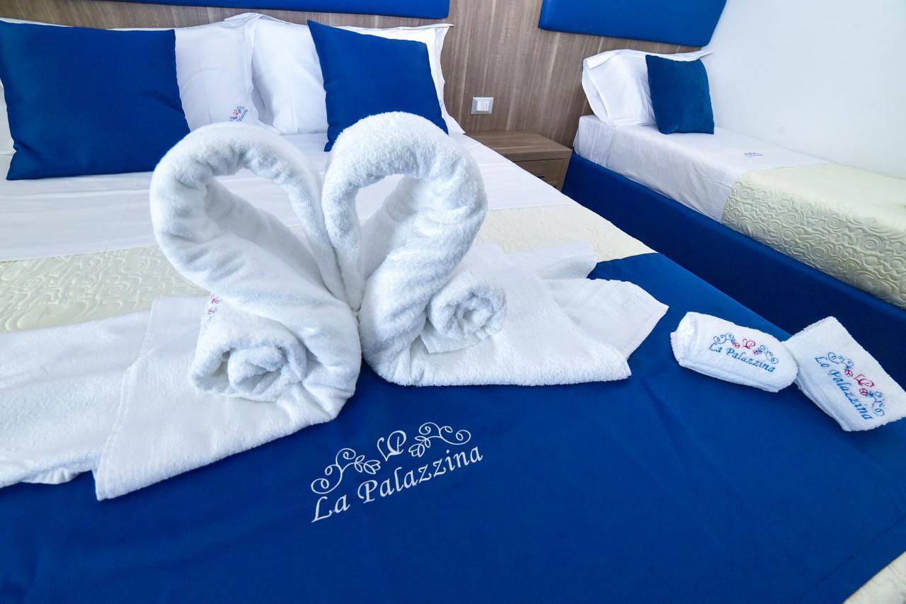La Palazzina Bed & Breakfast Порто Чезарео Екстериор снимка